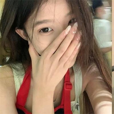 白色女孩